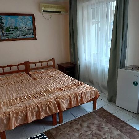 Guest House Mais Γκελεντζίκ Εξωτερικό φωτογραφία