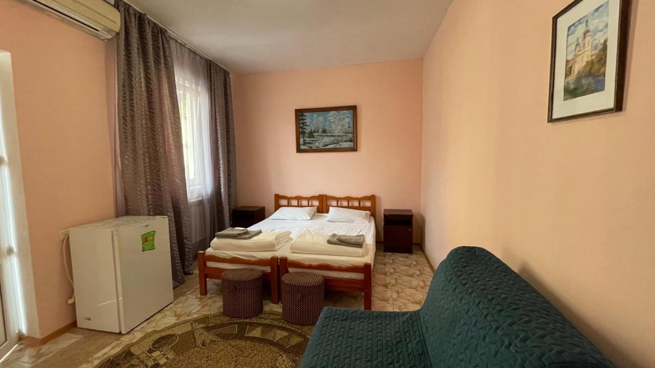 Guest House Mais Γκελεντζίκ Εξωτερικό φωτογραφία