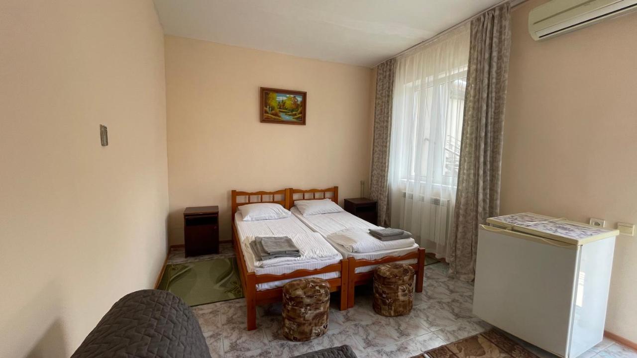 Guest House Mais Γκελεντζίκ Εξωτερικό φωτογραφία